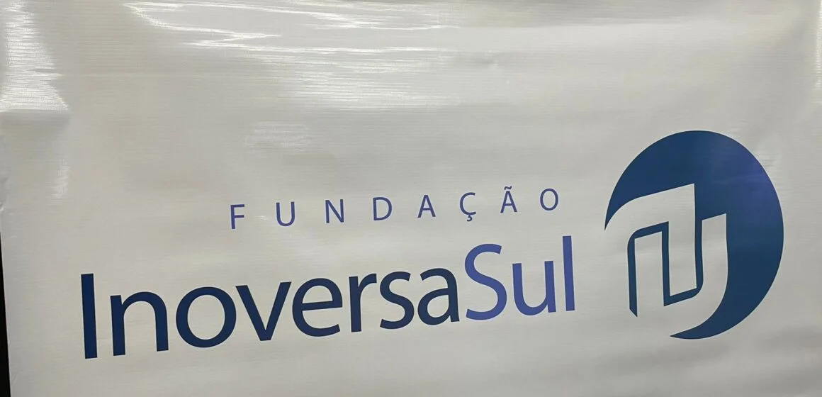 Fundação InoversaSul: uma história de compromisso com a educação e a inovação Fundação InoversaSul: uma história de compromisso com a educação e a inovação